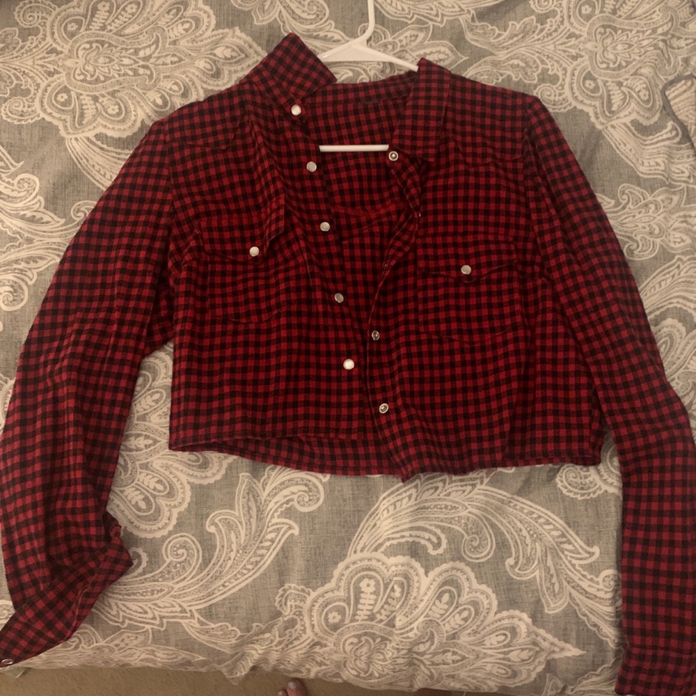 Cropped flannel top